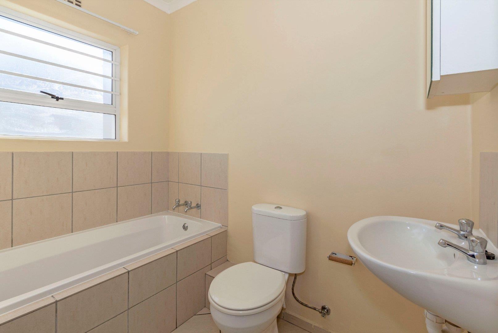 To Let 2 Bedroom Property for Rent in Sunset Glen Western Cape